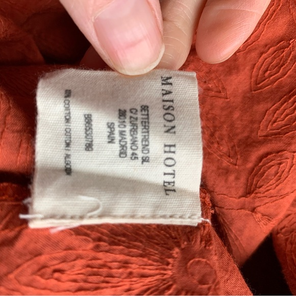 Maison Hotel - Women’s blouse - Picture 6 of 6